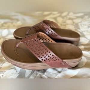 FitFlop Size 8 Lattice sandals